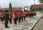 Anggota Koramil 0804/02 Plaosan Melatih Kedisiplinan Membangun Karakter Siswa SMAN 1 Plaosan   